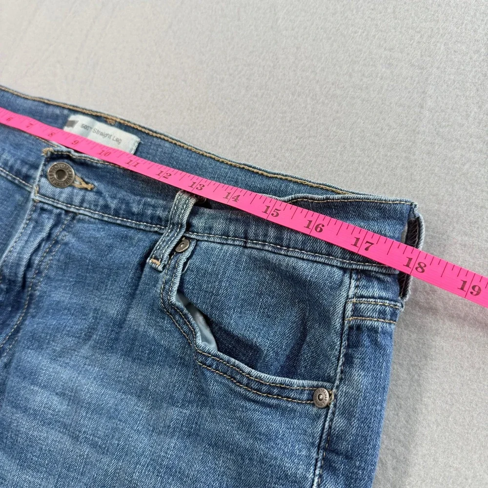 Levi's 505 Straight Leg Jeans Mens 37x30 Blue Medium Wash Denim Workwear Staple - Picture 4 of 8